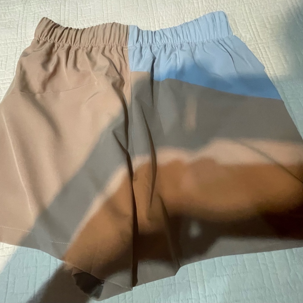 Fabletics cargo shorts - Picture 10 of 12